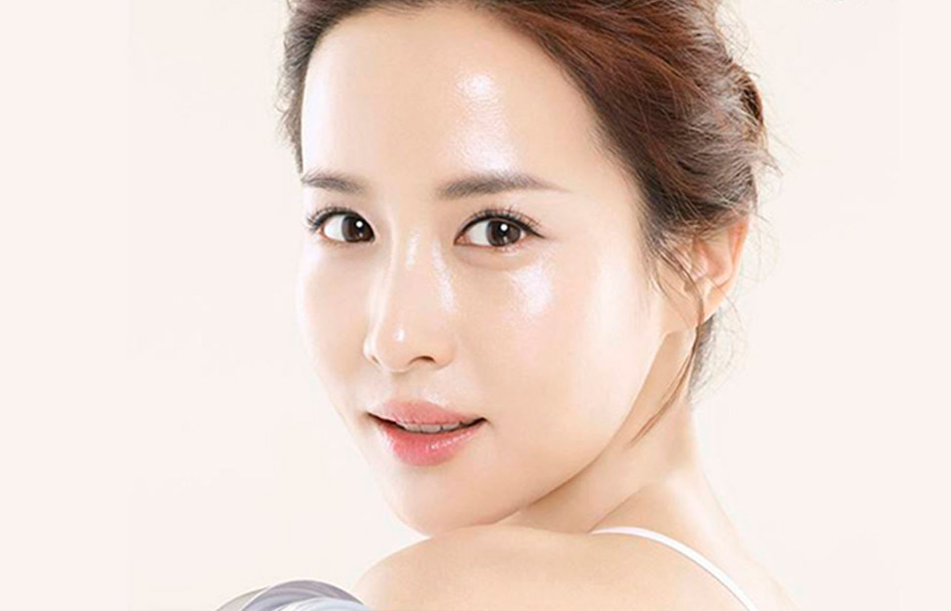 Korean Glass Glow Medi Facial